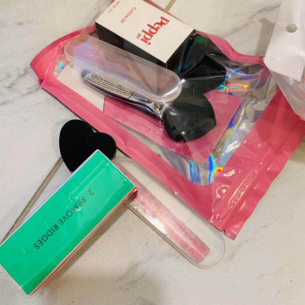 Peppi Gel Dip Powder & Accessories (nail art, tips, files, clips & cuticle care) - Picture 4 of 7